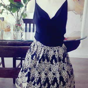 Vintage style Lace Skirt !
